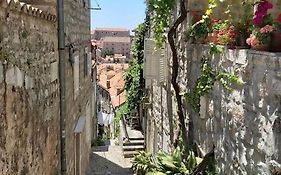 House Marija In Old Town